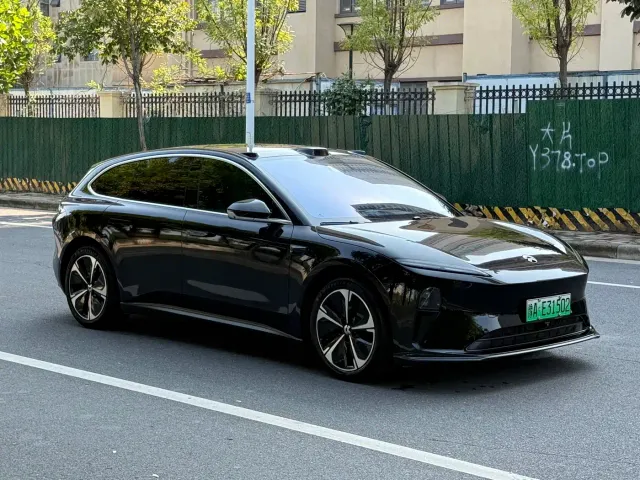 Nio ET5 Touring — Фото автомобиля 3