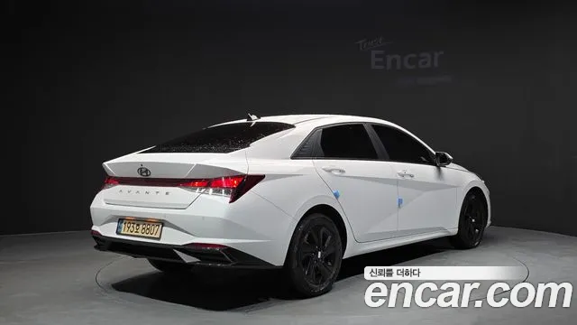 Hyundai AVANTE Avante (CN7) — Фото автомобиля 2