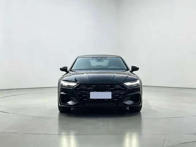 Audi A7L — Фото автомобиля 2