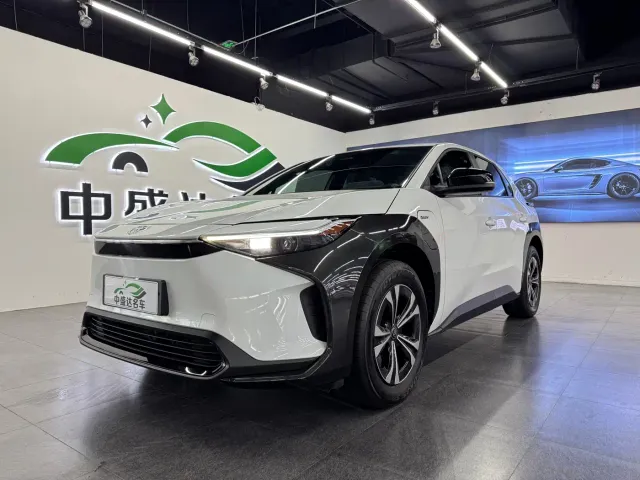 Фотография автомобиля — Toyota BoZhi 4X