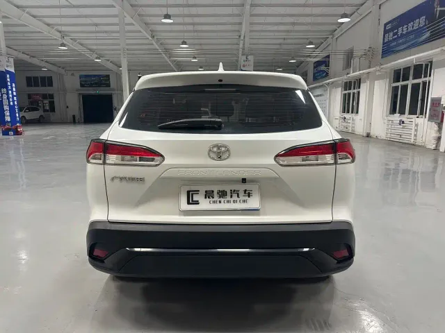 Toyota Frontlander — Фото автомобиля 5