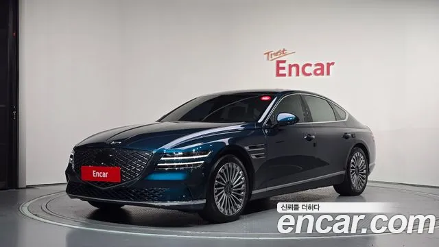 Фотография автомобиля — Genesis G80 RG3