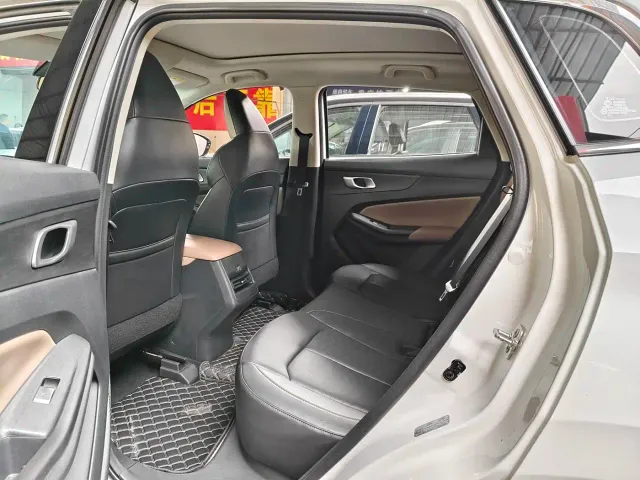 Changan CS55 Plus — Фото автомобиля 6