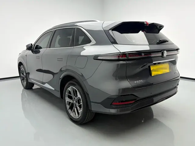 Changan CS75 Plus — Фото автомобиля 6