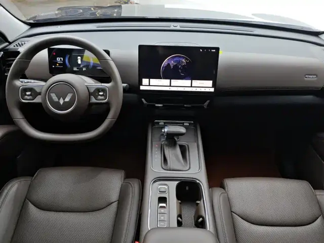 Wuling Starlight 560 — Фото автомобиля 12