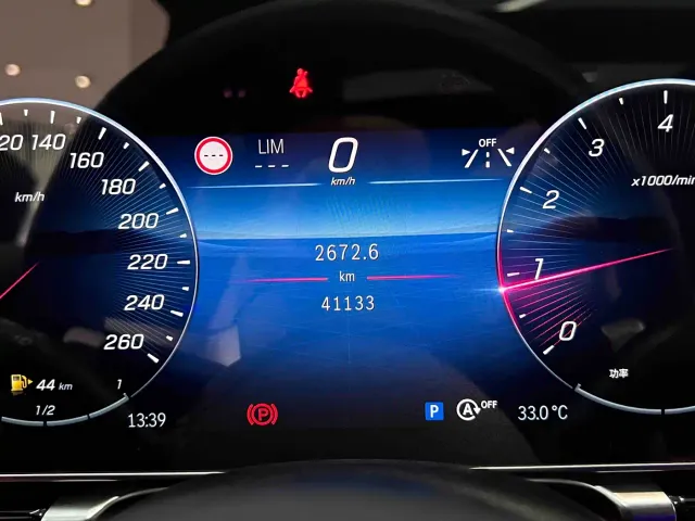 Mercedes-Benz S-Class — Фото автомобиля 4
