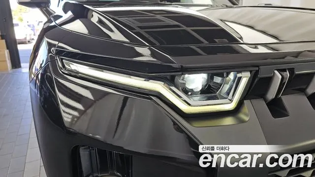 KGM Torres — Фото автомобиля 7