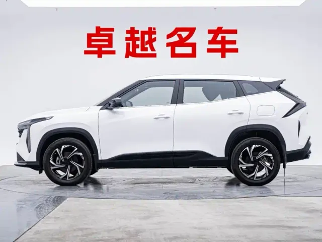 Geely Boyue — Фото автомобиля 8