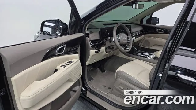 Kia Carnival 4th Gen — Фото автомобиля 15