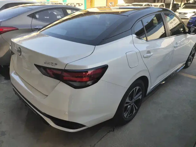 Nissan Sylphy — Фото автомобиля 5