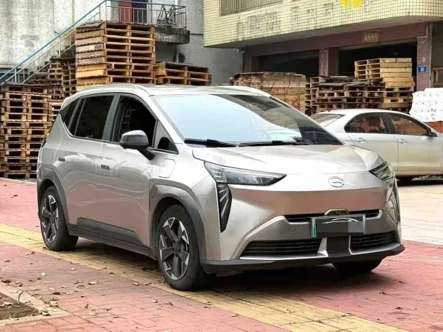 GAC Aion Y — Фото автомобиля 3