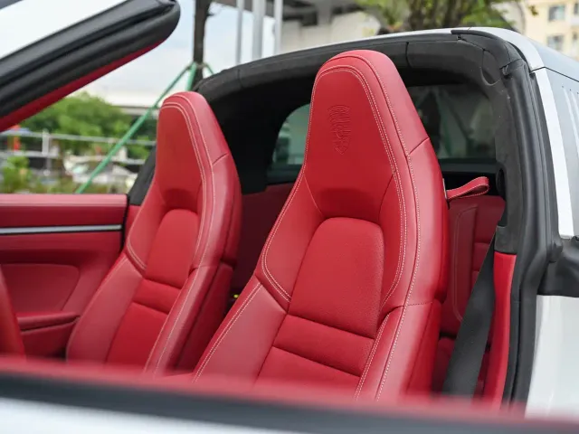 Porsche 911 — Фото автомобиля 13