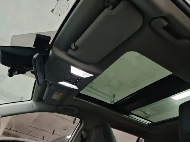 Toyota RAV4 — Фото автомобиля 17