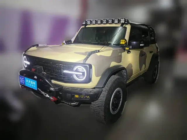 Фотография автомобиля — Ford Bronco