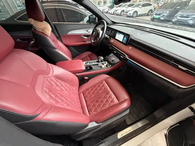 Jetour X70 Plus — Фото автомобиля 3