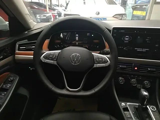 Volkswagen Bora — Фото автомобиля 10