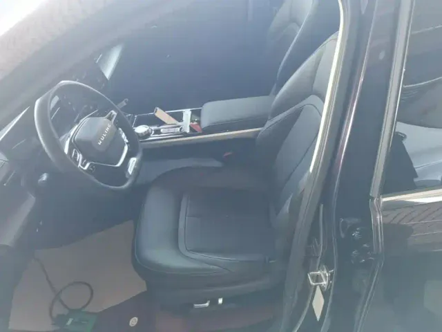 Wuling Starlight — Фото автомобиля 14