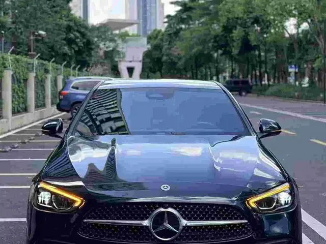 Mercedes-Benz C-Class — Фото автомобиля 2
