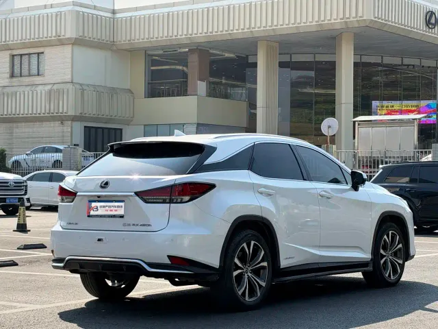 Lexus RX — Фото автомобиля 6