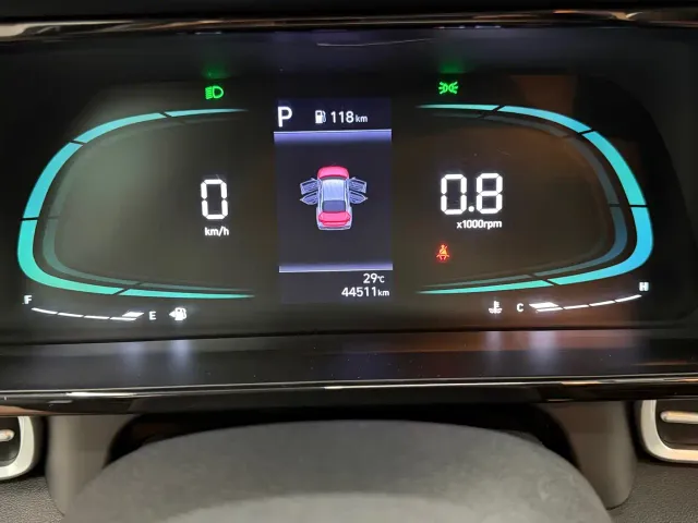 Hyundai Elantra — Фото автомобиля 15