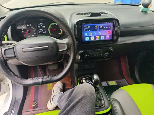 Roewe Clever — Фото автомобиля 9