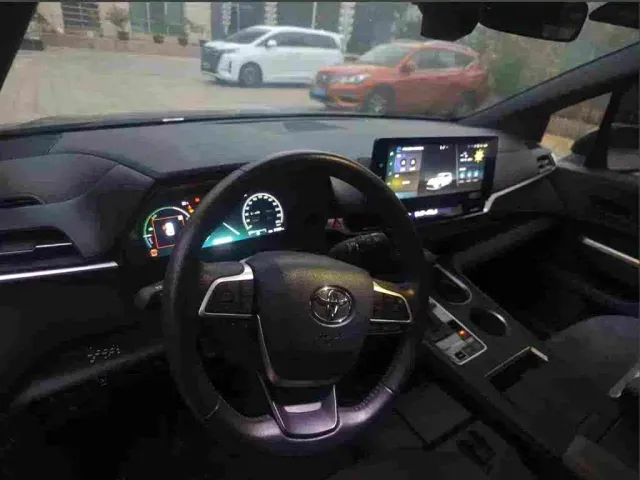 Toyota Granvia — Фото автомобиля 4