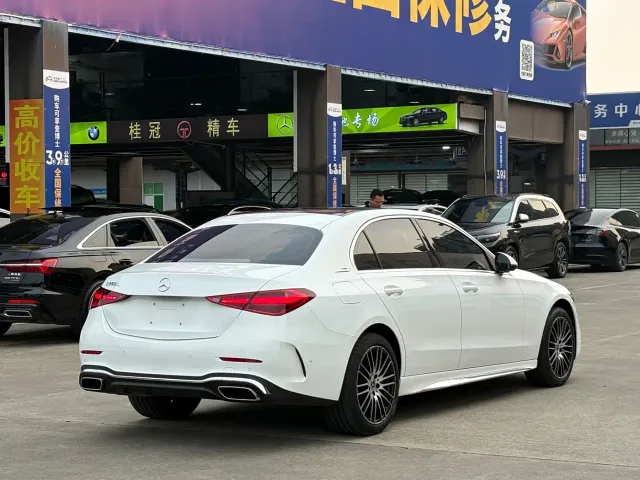 Mercedes-Benz C-Class — Фото автомобиля 17