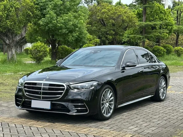 Фотография автомобиля — Mercedes-Benz S-Class