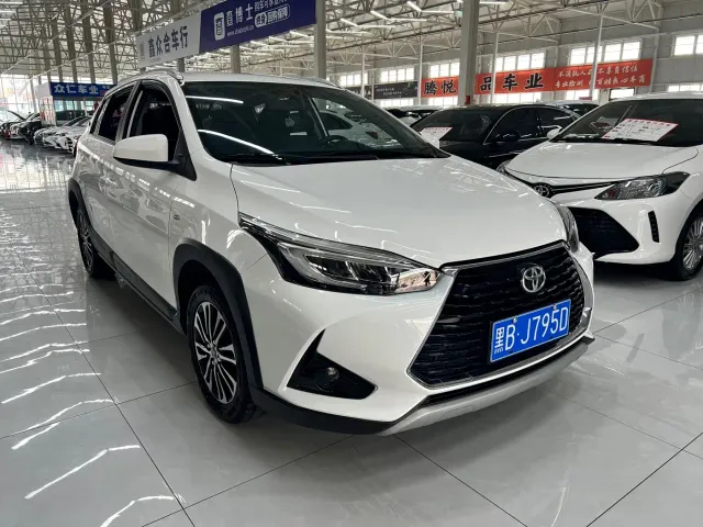 Toyota YARiS L Zhi Xuan — Фото автомобиля 3