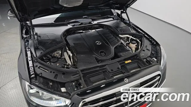 Mercedes-Benz S-Class — Фото автомобиля 4