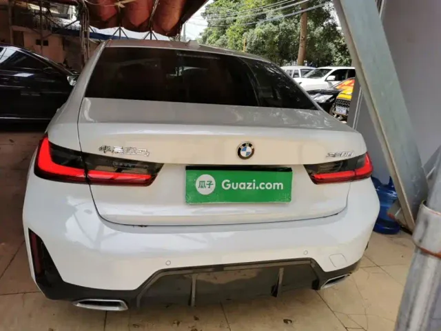 BMW 3 Series — Фото автомобиля 5