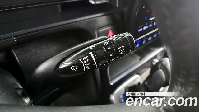 Hyundai Staria Staria 4WD Tourer 9 мест — Фото автомобиля 18