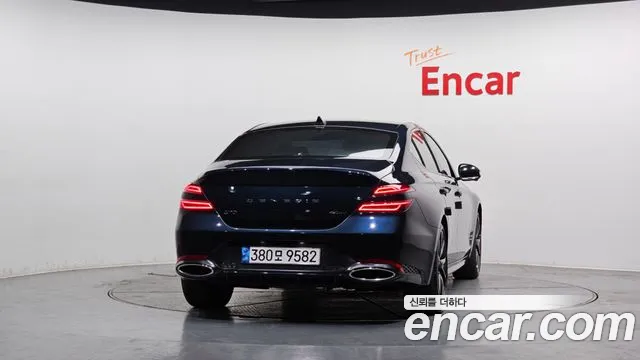 Genesis G70 — Фото автомобиля 4