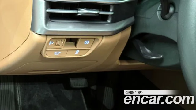 Hyundai Grandeur GN7 — Фото автомобиля 14