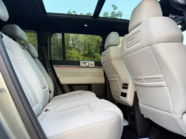 BYD FangChengBao Titanium 7 — Фото автомобиля 11