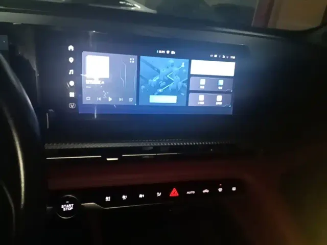 Changan CS75 Plus — Фото автомобиля 12