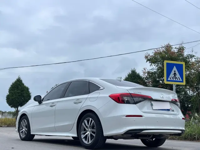 Honda Civic — Фото автомобиля 5