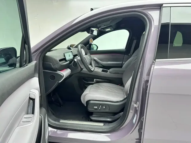 Nio EC6 — Фото автомобиля 9
