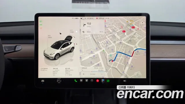 Tesla Model Y — Фото автомобиля 19