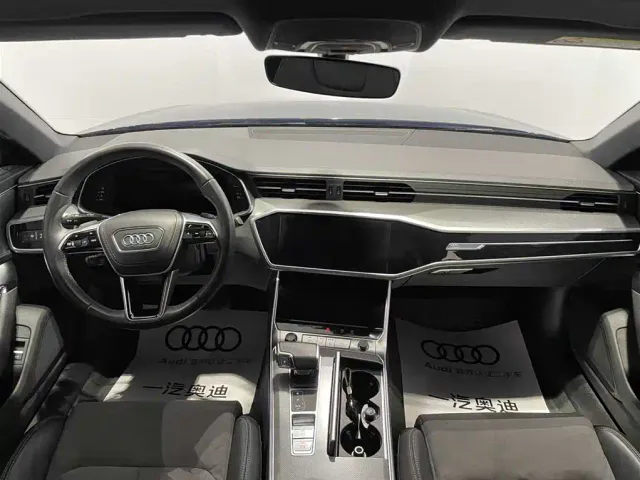 Audi A6L — Фото автомобиля 7