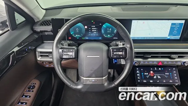 Hyundai Grandeur GN7 — Фото автомобиля 13