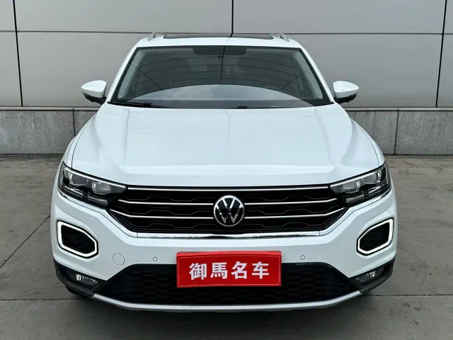 Volkswagen T-Roc — Фото автомобиля 6