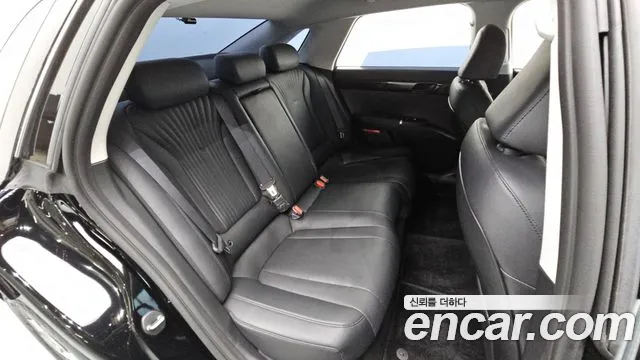 Hyundai Grandeur GN7 — Фото автомобиля 17