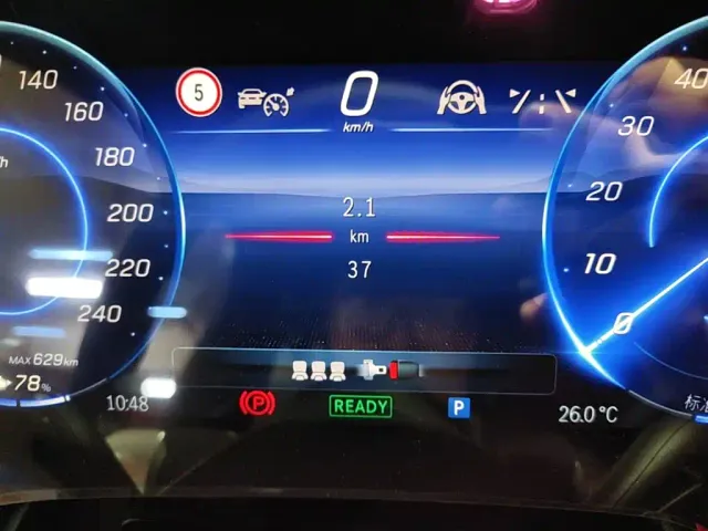 Mercedes-Benz EQS — Фото автомобиля 18