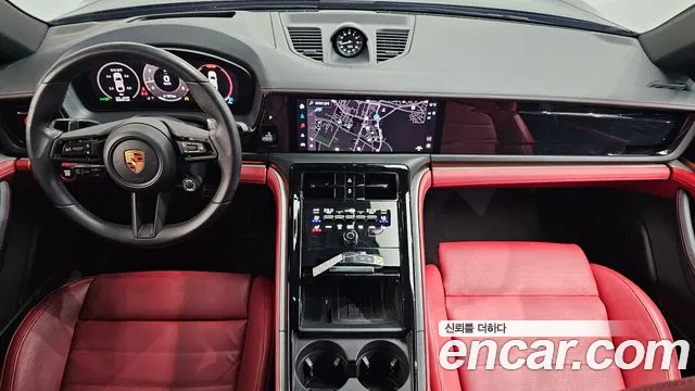 Porsche Panamera 976 — Фото автомобиля 10