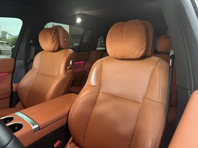 Li Auto L7 — Фото автомобиля 18