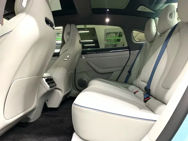 Luxeed S7 — Фото автомобиля 9