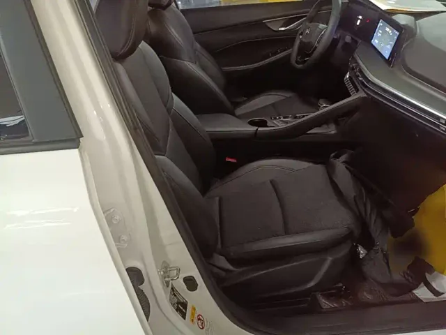 Changan CS35 Plus — Фото автомобиля 24