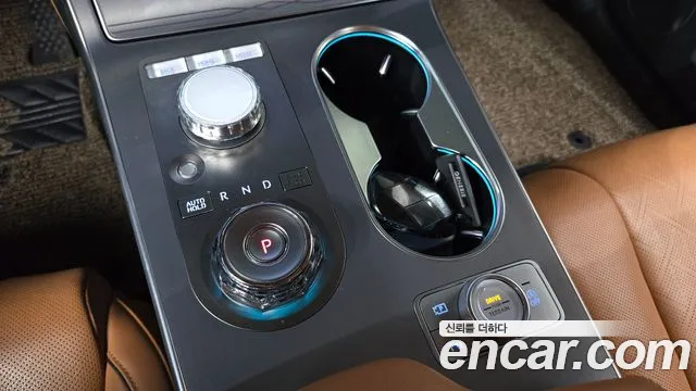 Genesis GV80 2.5T Бензин AWD — Фото автомобиля 9
