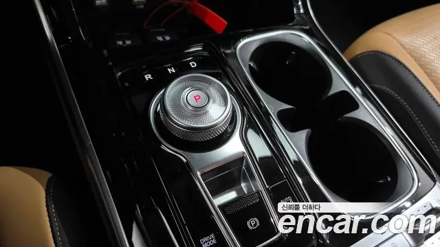 Kia Canival Carnival 4 поколение Дизель 9 мест Signature — Фото автомобиля 9